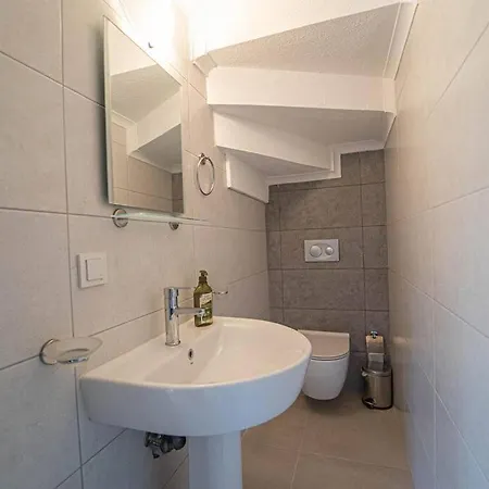 Peaceful Duplex With Splendid View & Shared Pool In Daire *