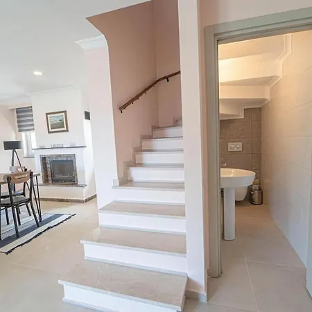 Daire Peaceful Duplex With Splendid View & Shared Pool In *